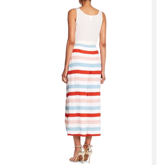 Lovers + Friends Front Slit Pants - Picture 2 of 8